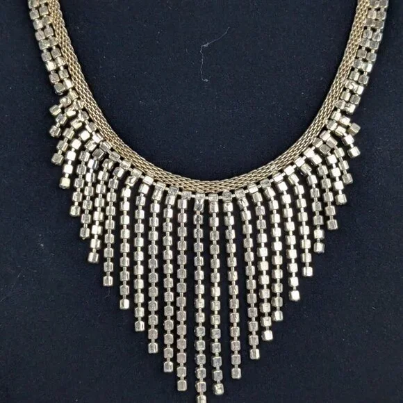 Vintage 3pc Rhinestone & White Plastic Parure - Picture 6 of 14